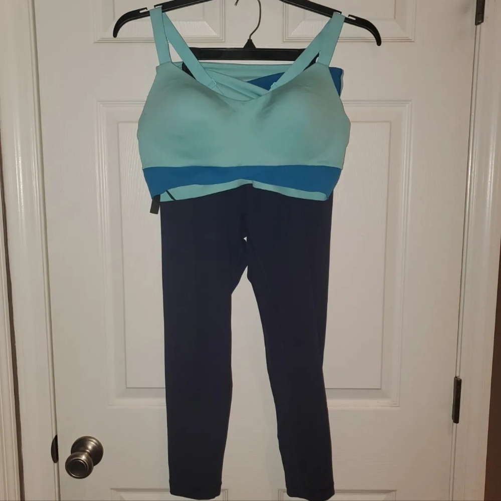 Victoria Secret Activewear yoga pants and sports bra XL